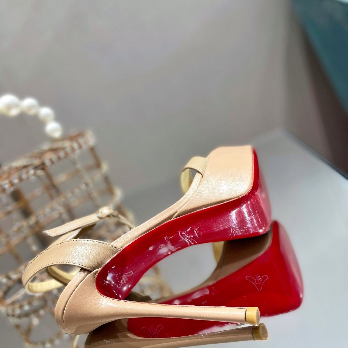 Chloe’s Picks - High-Quality Designer Products for You - AFFORDABLE LUXURY HEELS - 7959