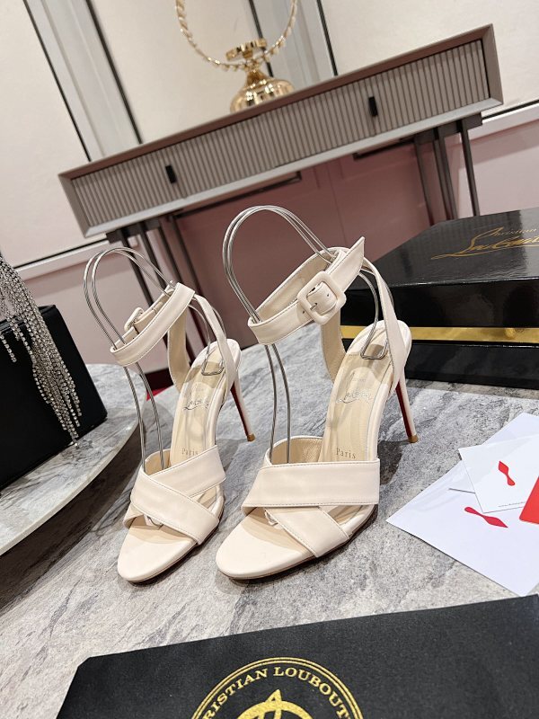 Chloe’s Picks - DESIGNER HEELS FOR WOMEN - AFFORDABLE LUXURY HEELS - 8080