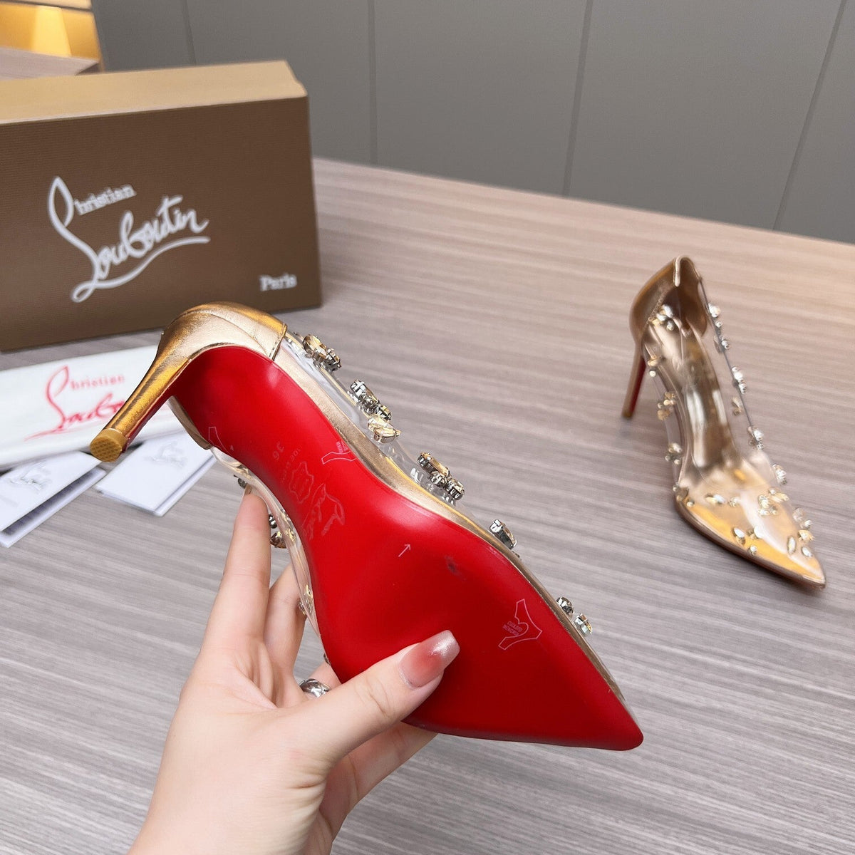 Chloe’s Picks - Premium Luxury Goods and Accessories - AFFORDABLE LUXURY HEELS - 8118