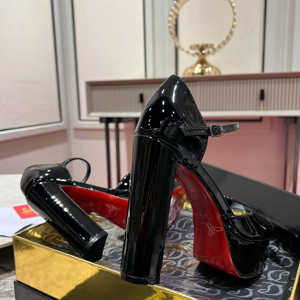 Chloe’s Picks - DESIGNER HEELS FOR WOMEN - AFFORDABLE LUXURY HEELS - 8256