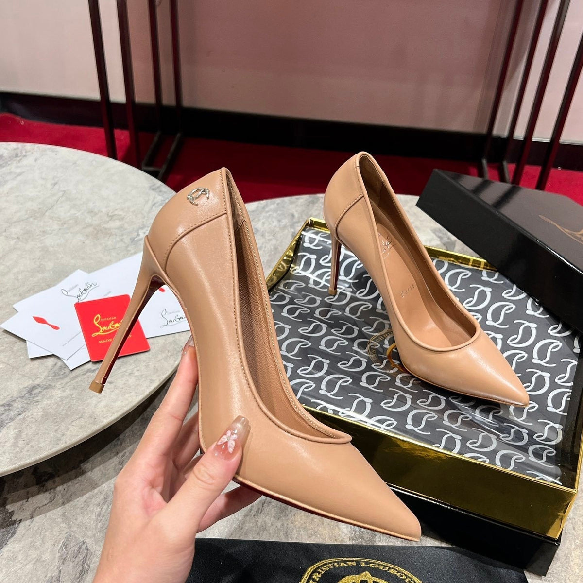 Chloe’s Picks - High-Quality Designer Products for You - AFFORDABLE LUXURY HEELS - 8175