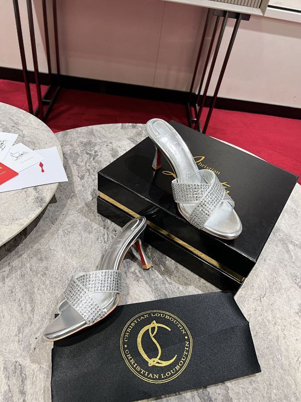 Chloe’s Picks - High-Quality Designer Products for You - AFFORDABLE LUXURY HEELS - 8079