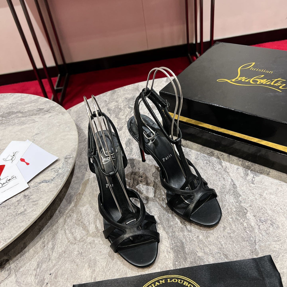 Chloe’s Picks - High-Quality Designer Products for You - AFFORDABLE LUXURY HEELS - 8075