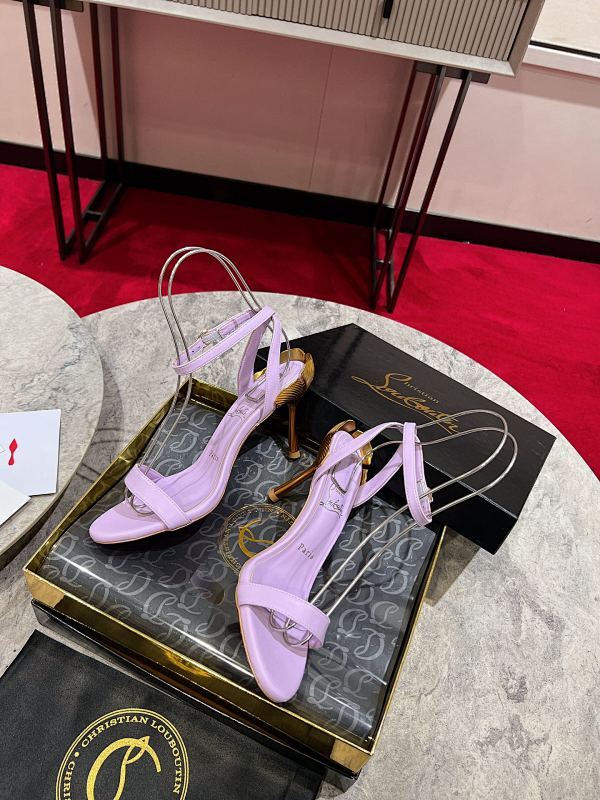 Chloe’s Picks - High-Quality Designer Products for You - AFFORDABLE LUXURY HEELS - 8095