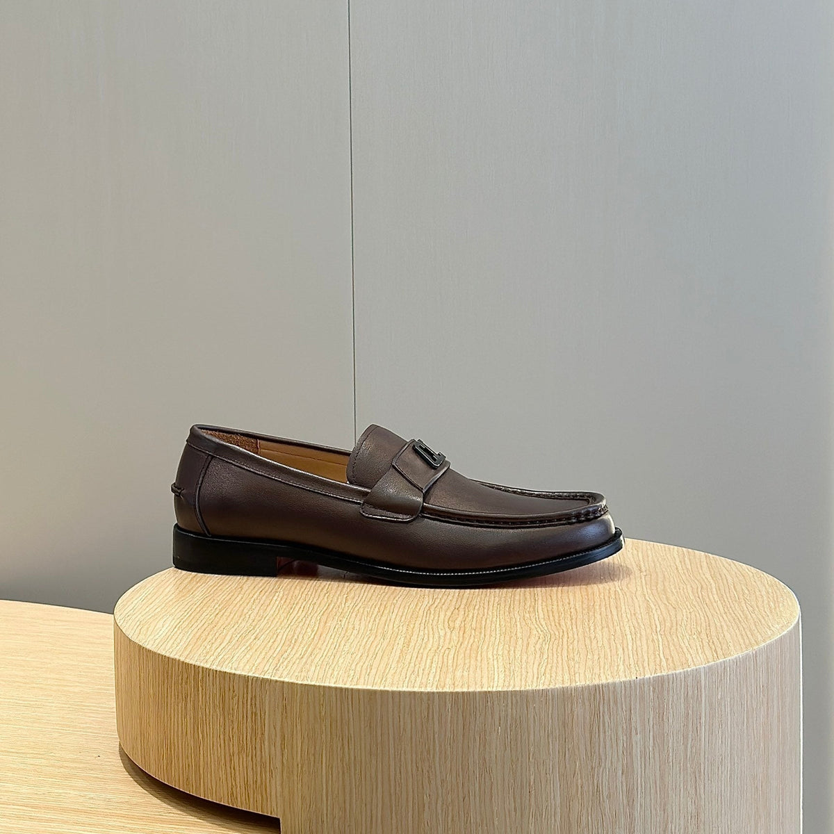 Chloe’s Picks - Premium Luxury Goods and Accessories - AFFORDABLE LUXURY HEELS - 8046