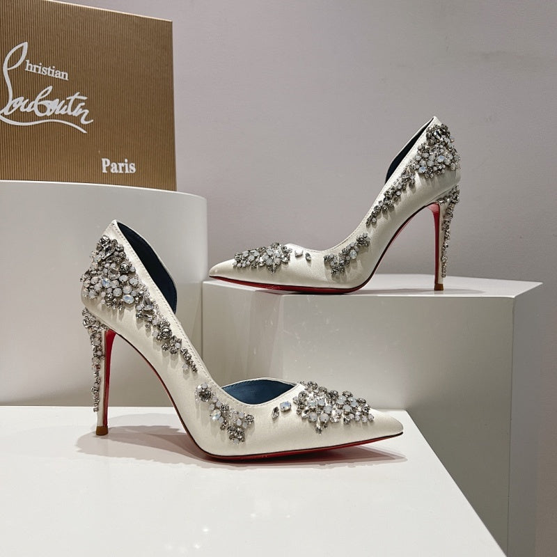 Chloe’s Picks - High-Quality Designer Products for You - AFFORDABLE LUXURY HEELS - 8027