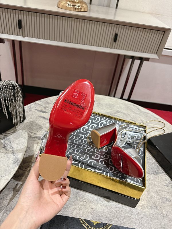 Chloe’s Picks - High-Quality Designer Products for You - AFFORDABLE LUXURY HEELS - 8303
