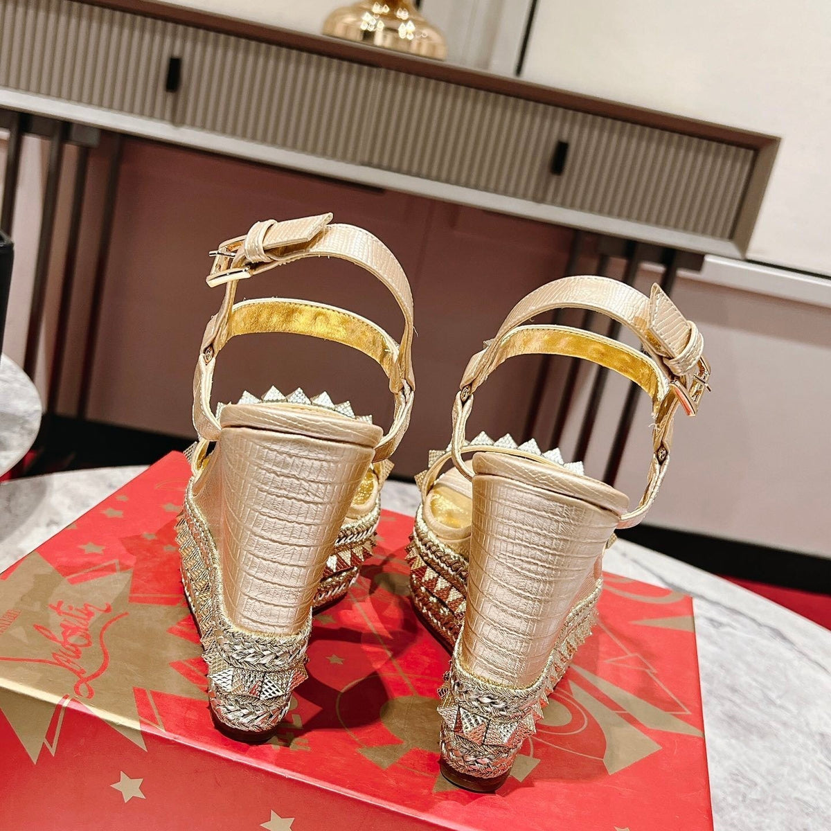 Chloe’s Picks - Premium Luxury Goods and Accessories - AFFORDABLE LUXURY HEELS - 8318