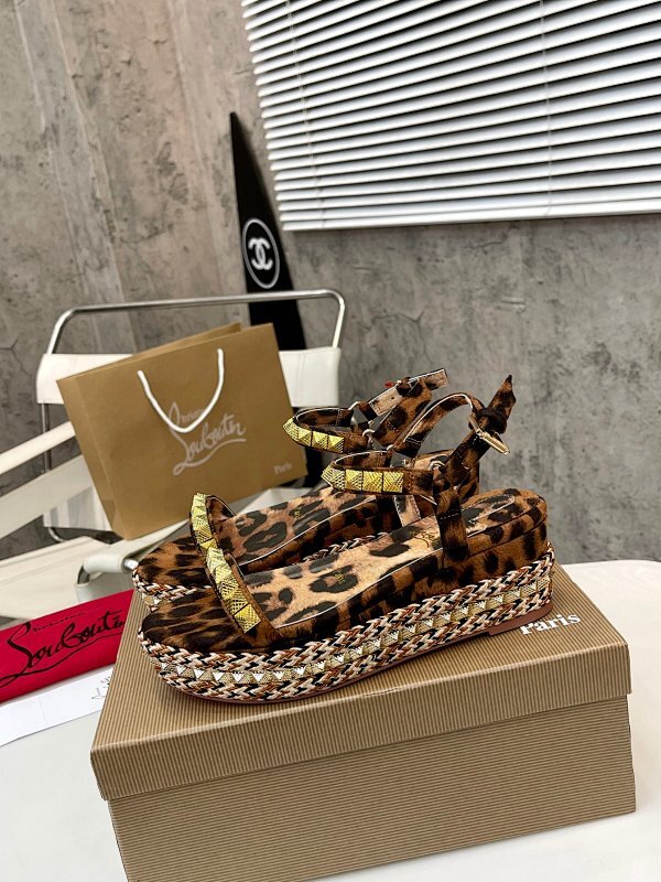 Chloe’s Picks - Premium Luxury Goods and Accessories - AFFORDABLE LUXURY HEELS - 8070
