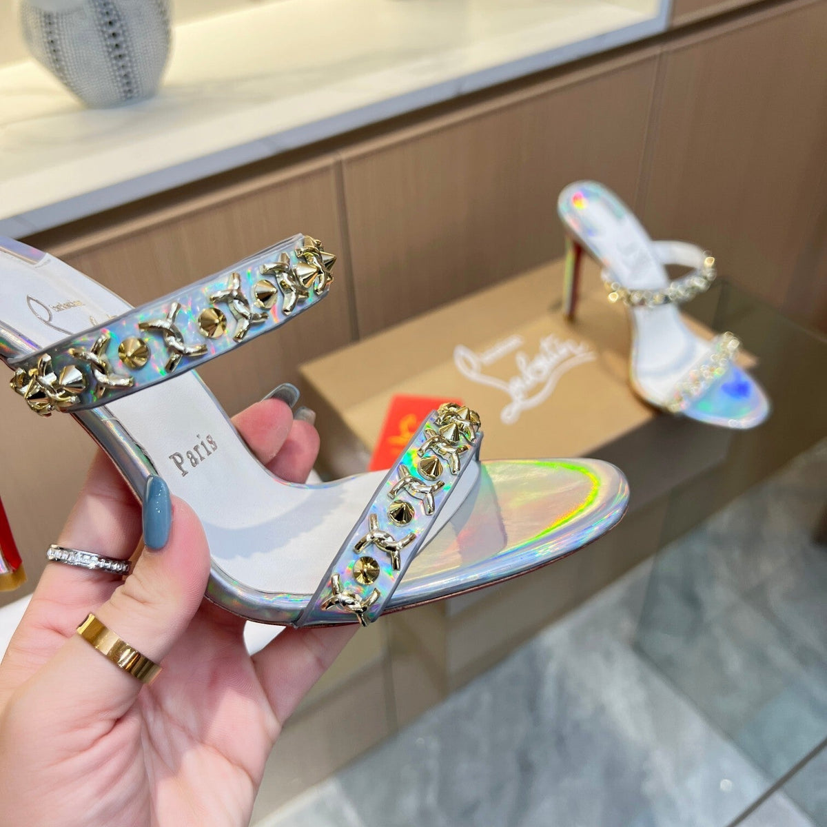 Chloe’s Picks - High-Quality Designer Products for You - AFFORDABLE LUXURY HEELS - 8007