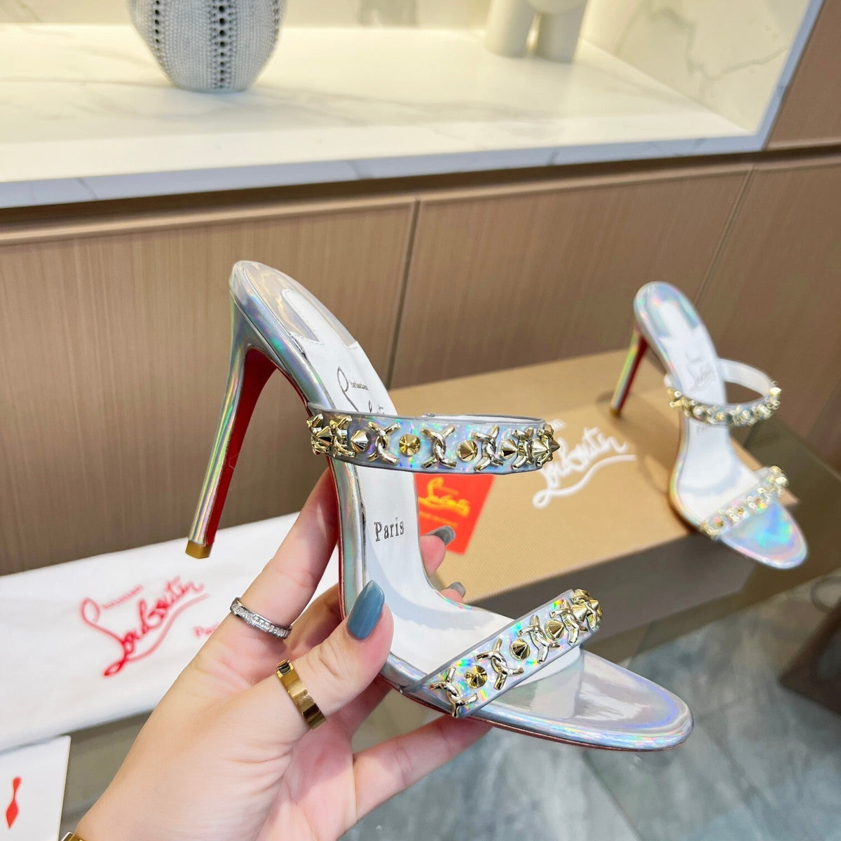 Chloe’s Picks - High-Quality Designer Products for You - AFFORDABLE LUXURY HEELS - 8007