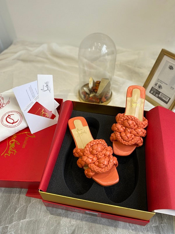 Chloe’s Picks - High-Quality Designer Products for You - AFFORDABLE LUXURY HEELS - 7971