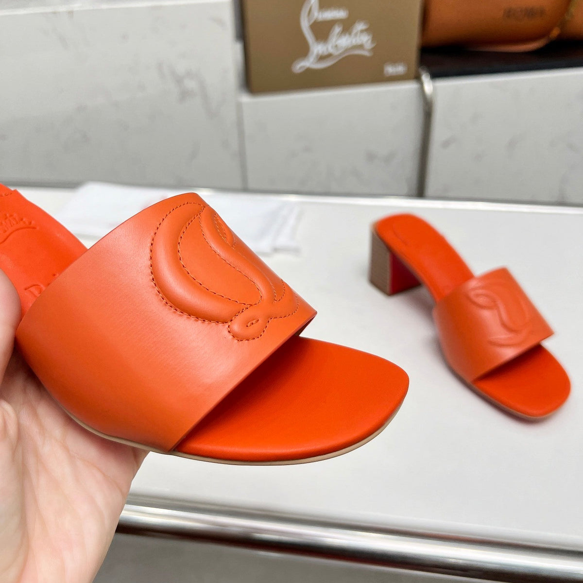 Chloe’s Picks - Premium Luxury Goods and Accessories - AFFORDABLE LUXURY HEELS - 8054