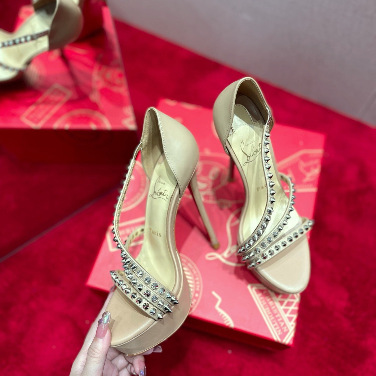 Chloe’s Picks - DESIGNER HEELS FOR WOMEN - AFFORDABLE LUXURY HEELS - 7960