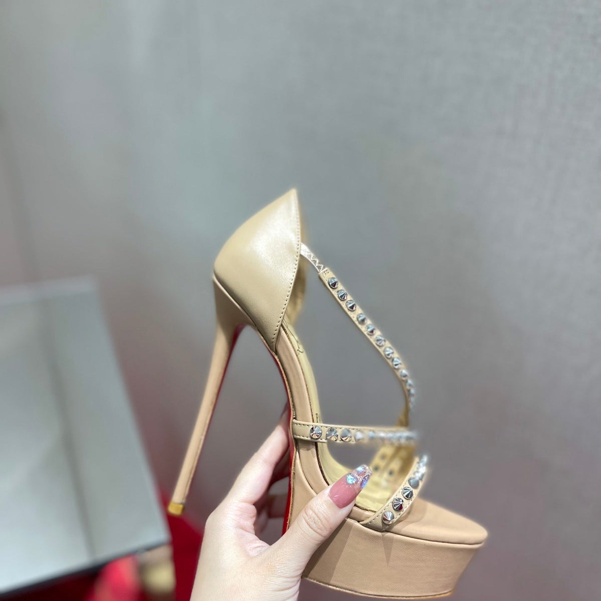 Chloe’s Picks - DESIGNER HEELS FOR WOMEN - AFFORDABLE LUXURY HEELS - 7960