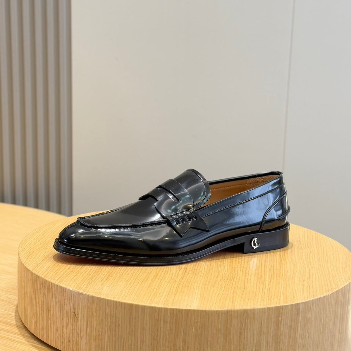 Chloe’s Picks - Premium Luxury Goods and Accessories - AFFORDABLE LUXURY HEELS - 8278