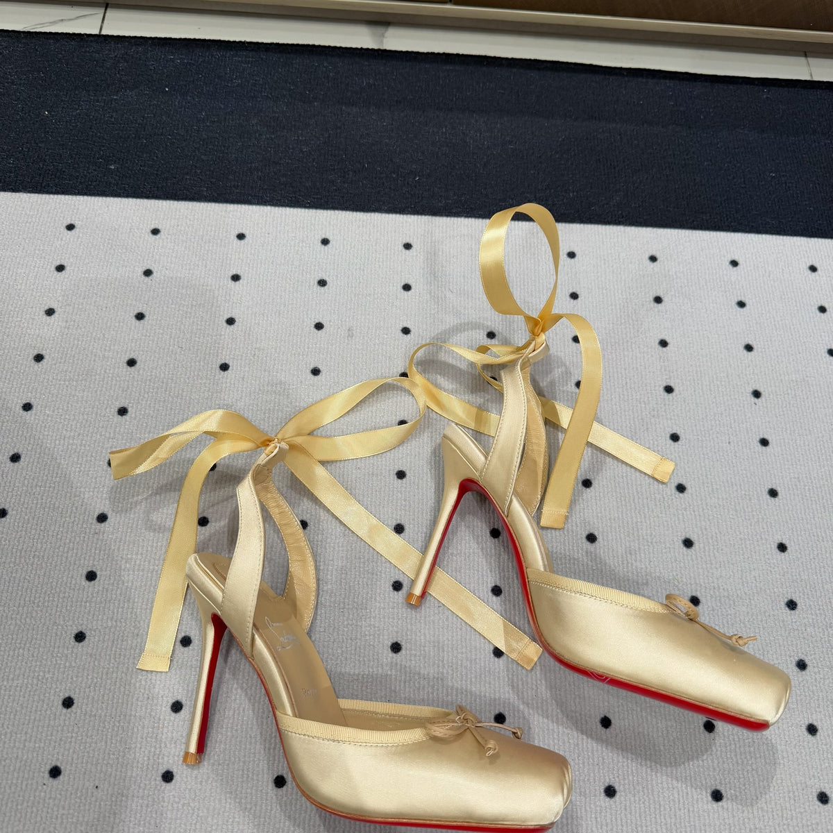 Chloe’s Picks - Premium Luxury Goods and Accessories - AFFORDABLE LUXURY HEELS - 8214
