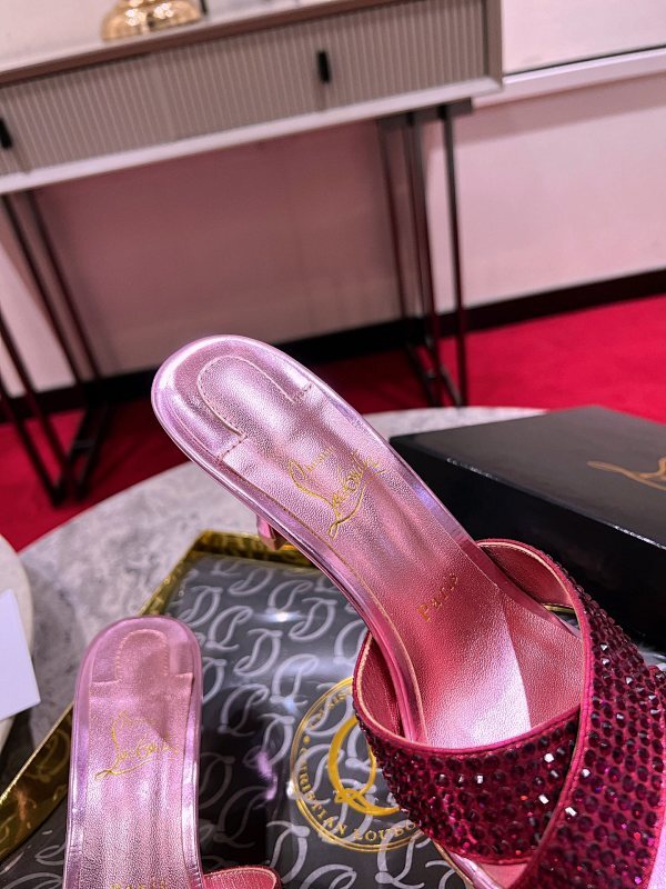 Chloe’s Picks - High-Quality Designer Products for You - AFFORDABLE LUXURY HEELS - 8087