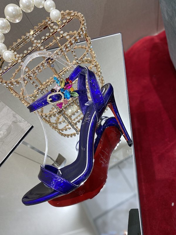 Chloe’s Picks - Premium Luxury Goods and Accessories - AFFORDABLE LUXURY HEELS - 7950