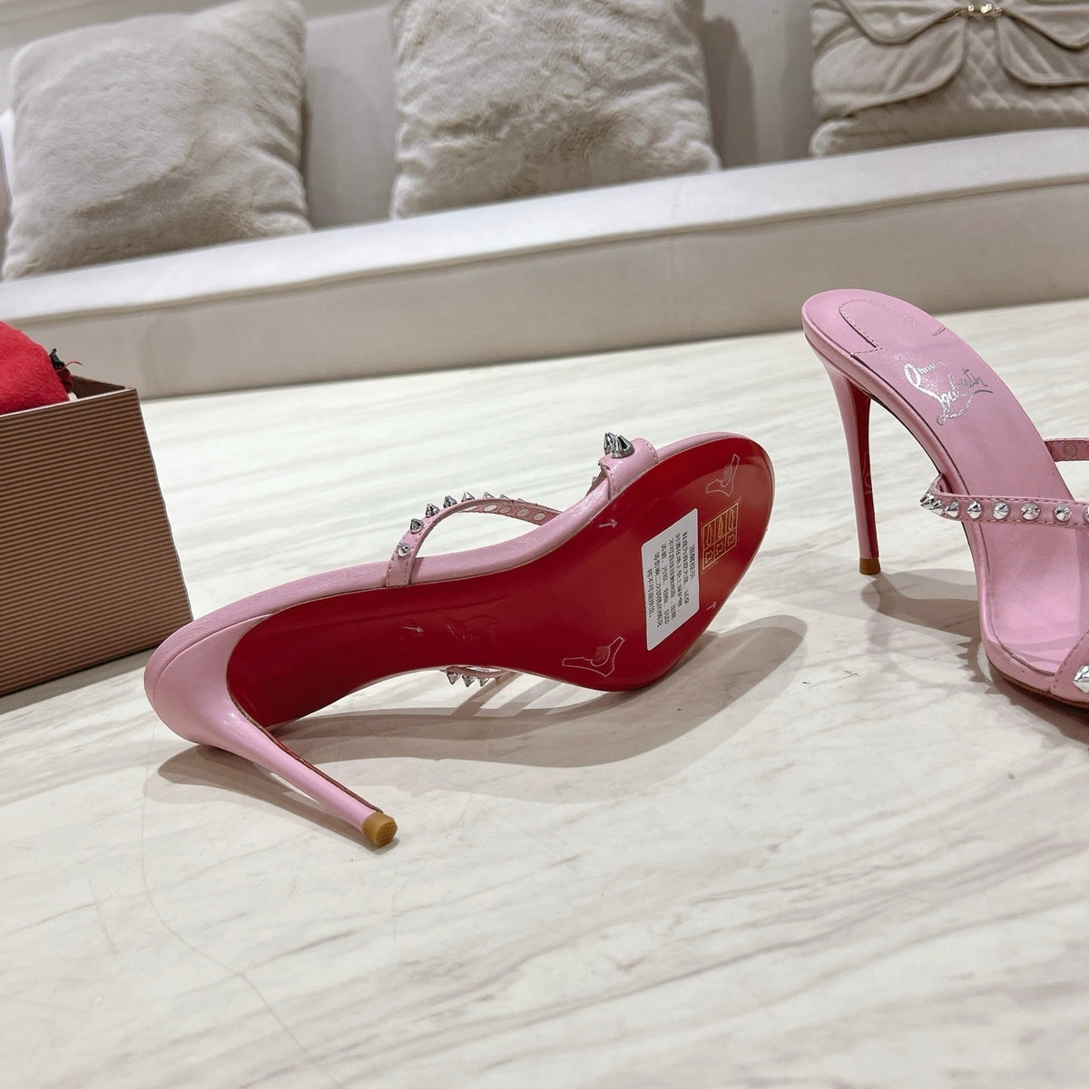 Chloe’s Picks - High-Quality Designer Products for You - AFFORDABLE LUXURY HEELS - 8287