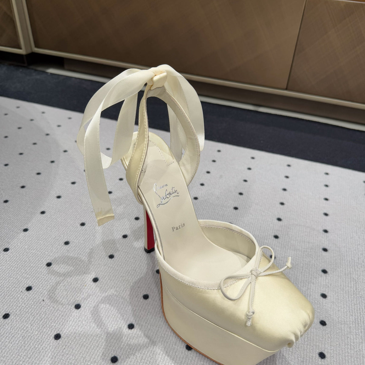 Chloe’s Picks - High-Quality Designer Products for You - AFFORDABLE LUXURY HEELS - 8223