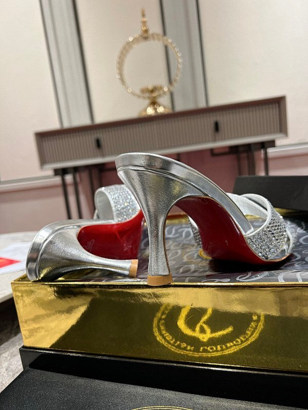 Chloe’s Picks - High-Quality Designer Products for You - AFFORDABLE LUXURY HEELS - 8079