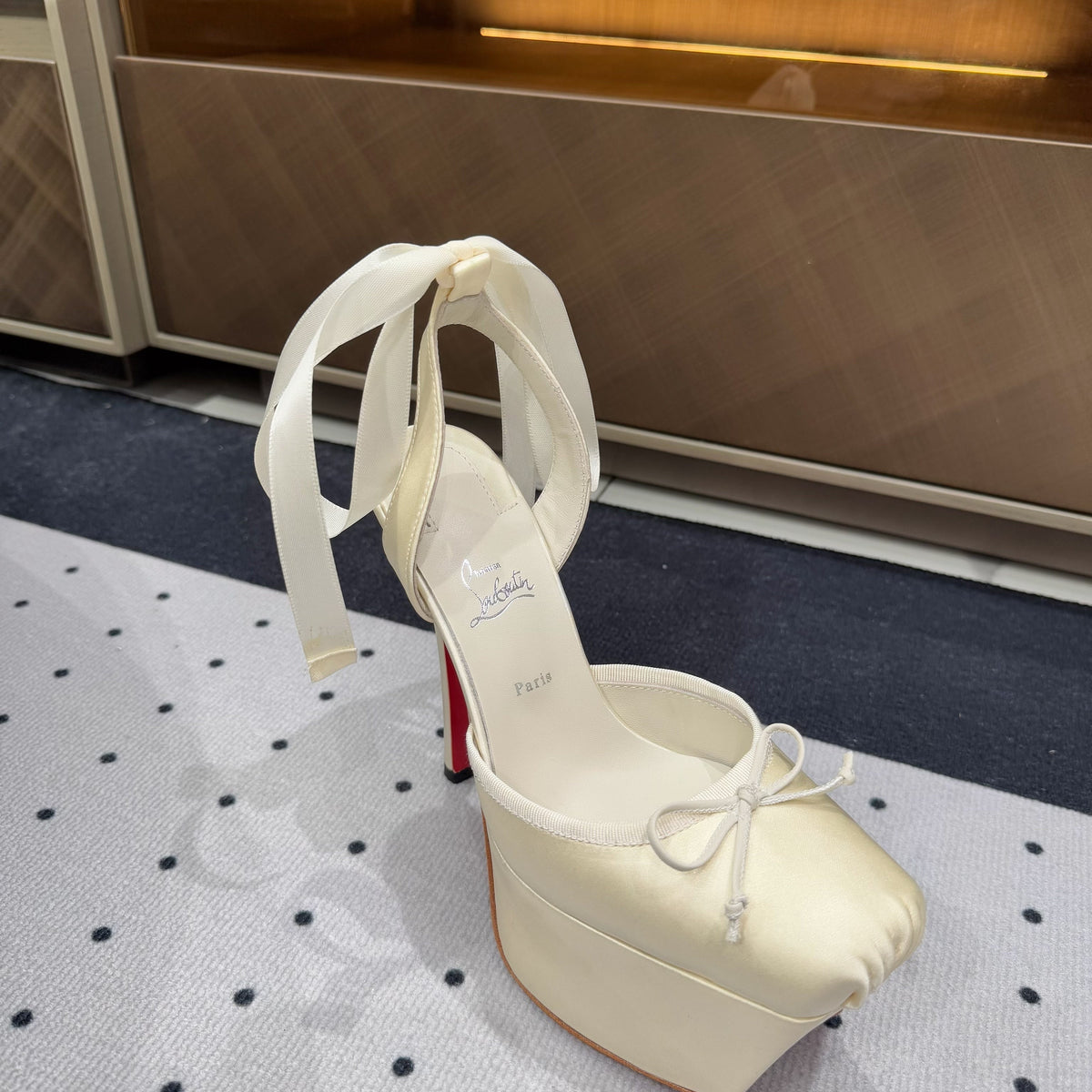 Chloe’s Picks - High-Quality Designer Products for You - AFFORDABLE LUXURY HEELS - 8223