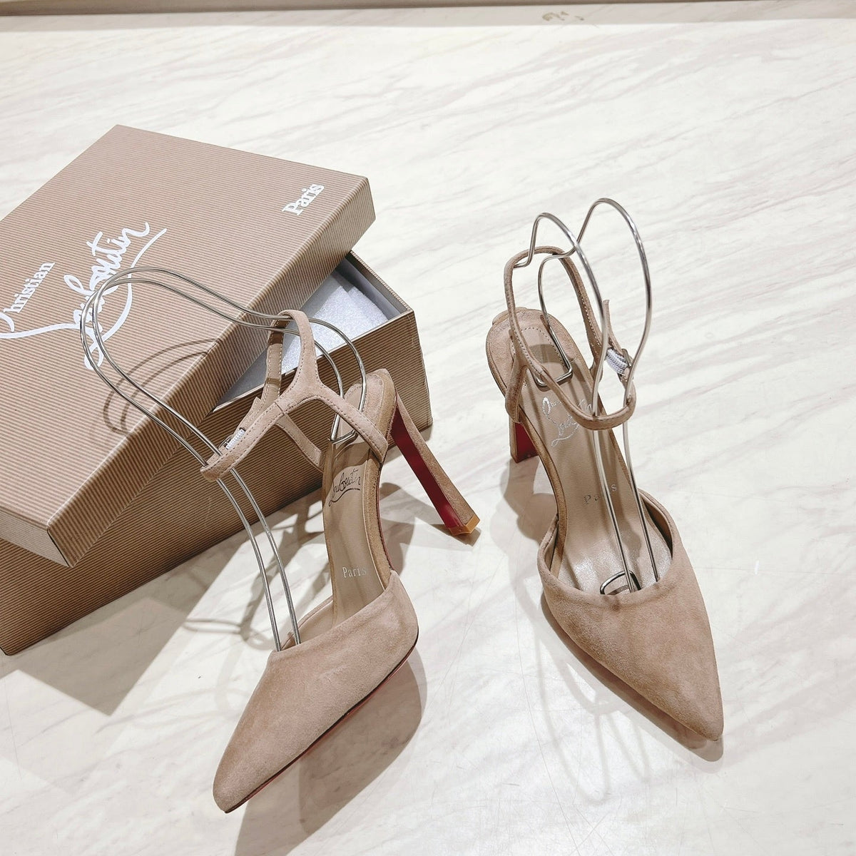Chloe’s Picks - High-Quality Designer Products for You - AFFORDABLE LUXURY HEELS - 8167