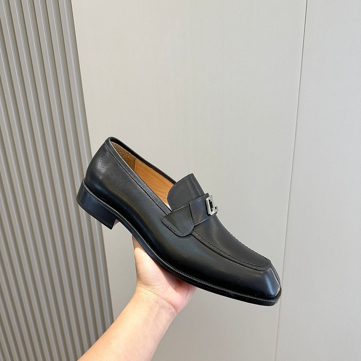 Chloe’s Picks - High-Quality Designer Products for You - AFFORDABLE LUXURY HEELS - 8043
