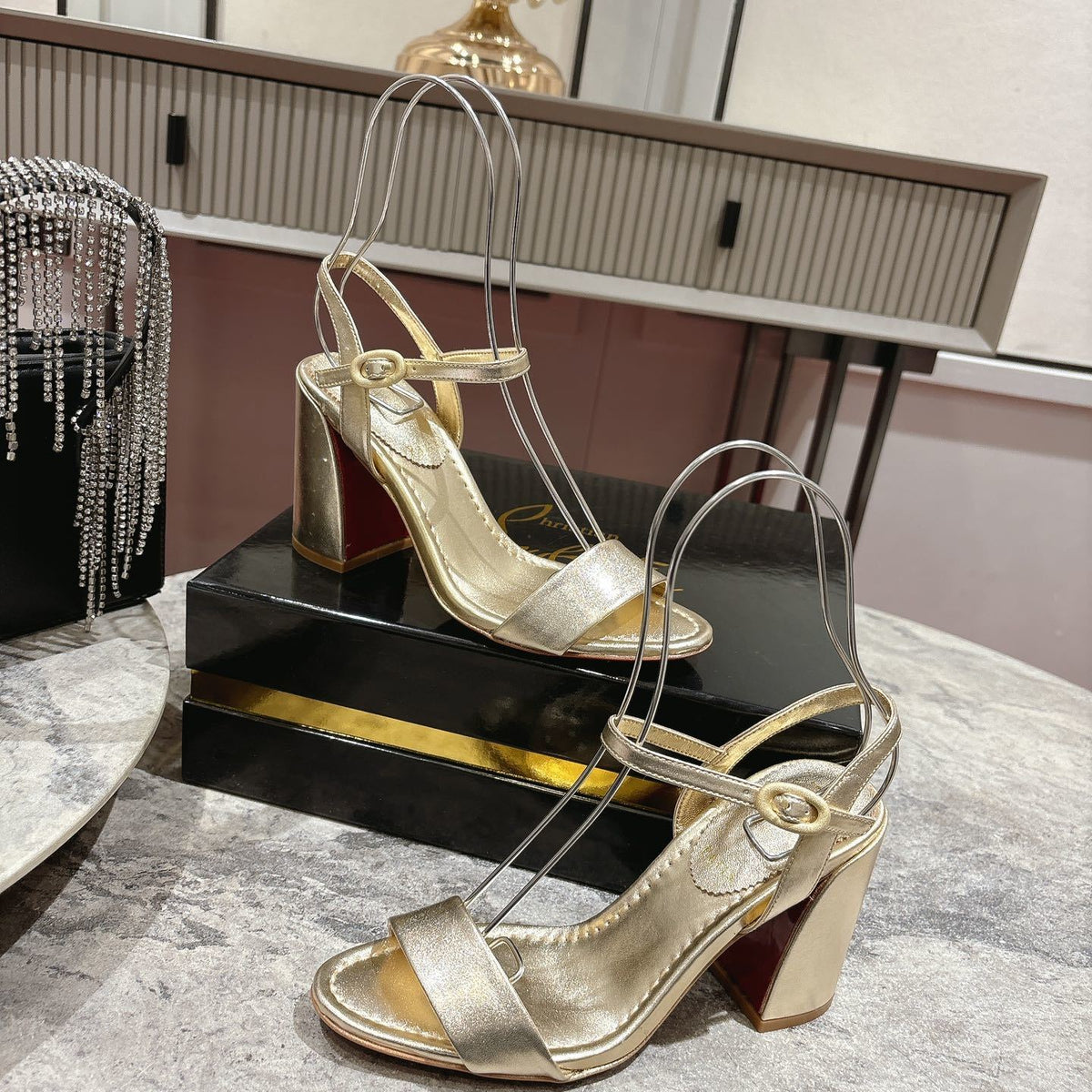 Chloe’s Picks - Premium Luxury Goods and Accessories - AFFORDABLE LUXURY HEELS - 8302