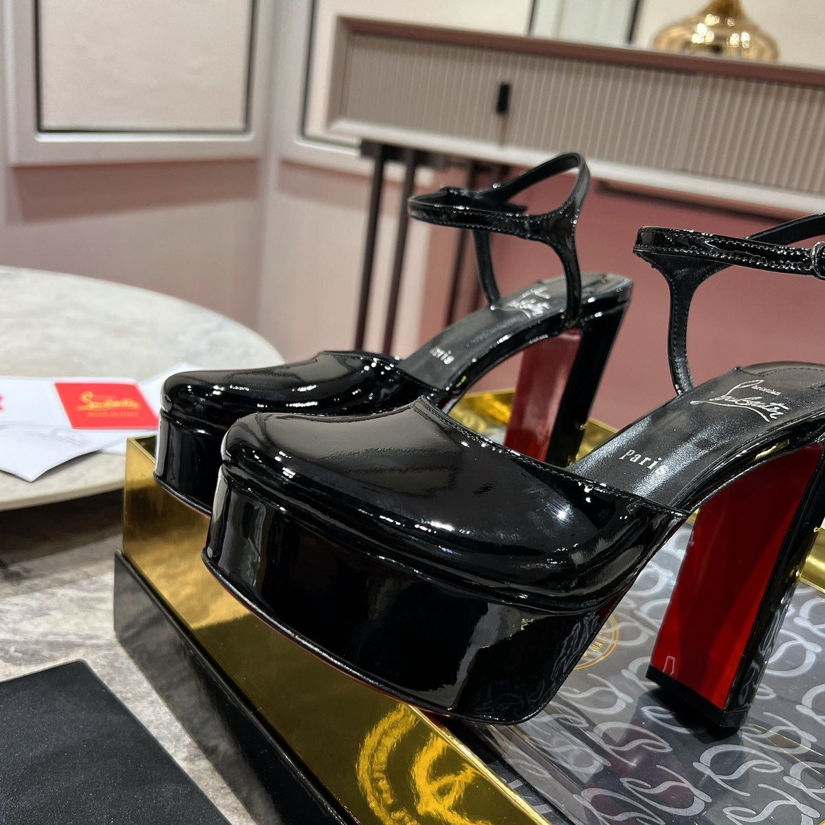 Chloe’s Picks - Premium Luxury Goods and Accessories - AFFORDABLE LUXURY HEELS - 8234