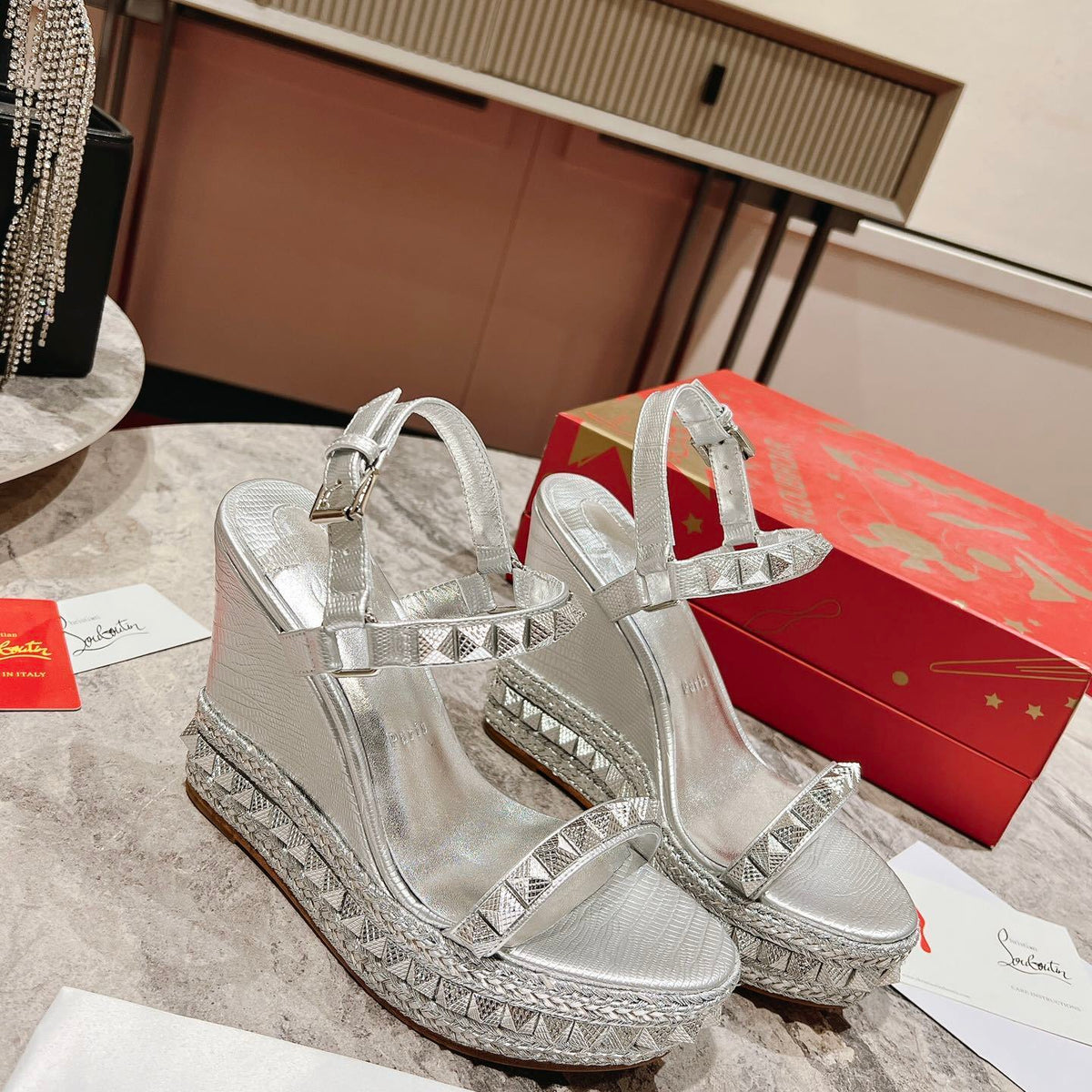 Chloe’s Picks - Premium Luxury Goods and Accessories - AFFORDABLE LUXURY HEELS - 8078