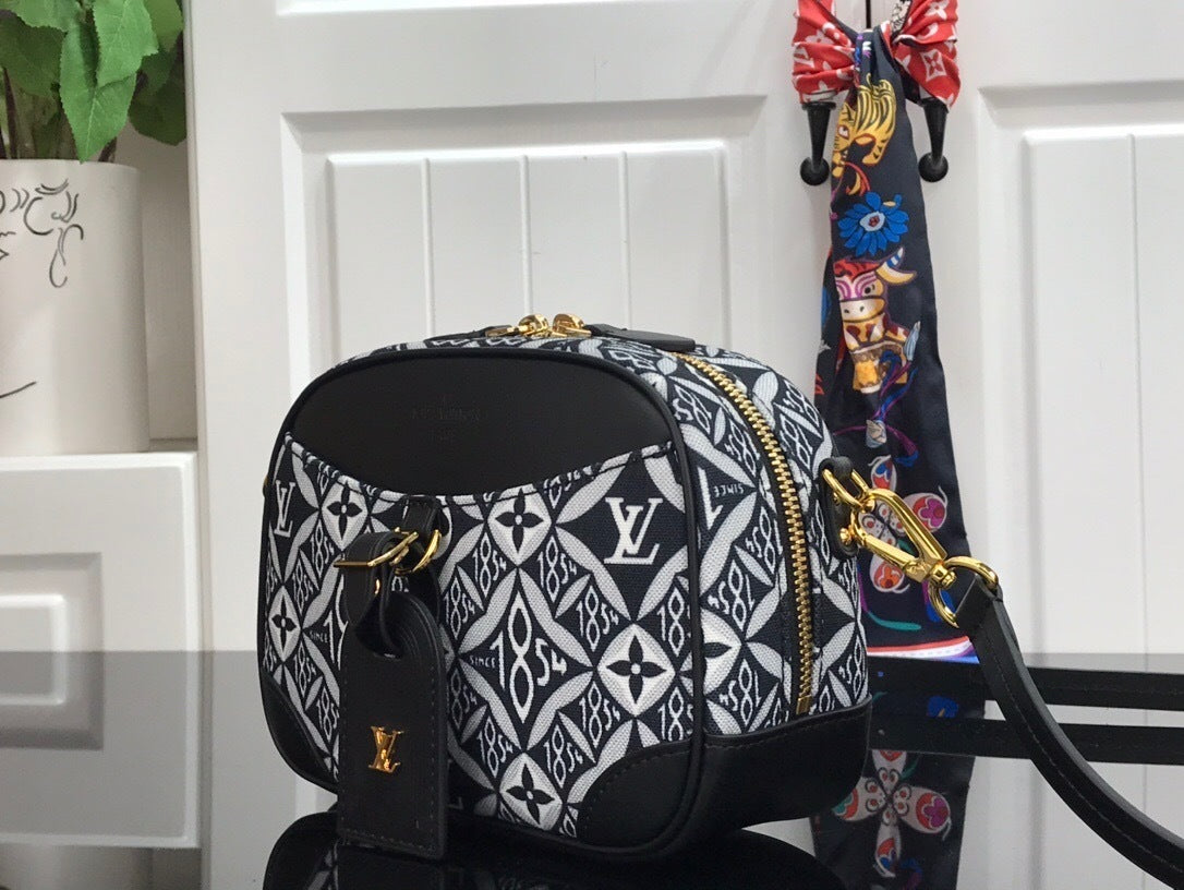 Chloe’s Picks - Premium Luxury Goods and Accessories - AFFORDABLE LUXURY BAGS - 4370