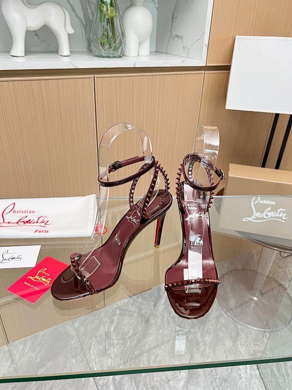 Chloe’s Picks - High-Quality Designer Products for You - AFFORDABLE LUXURY HEELS - 8067