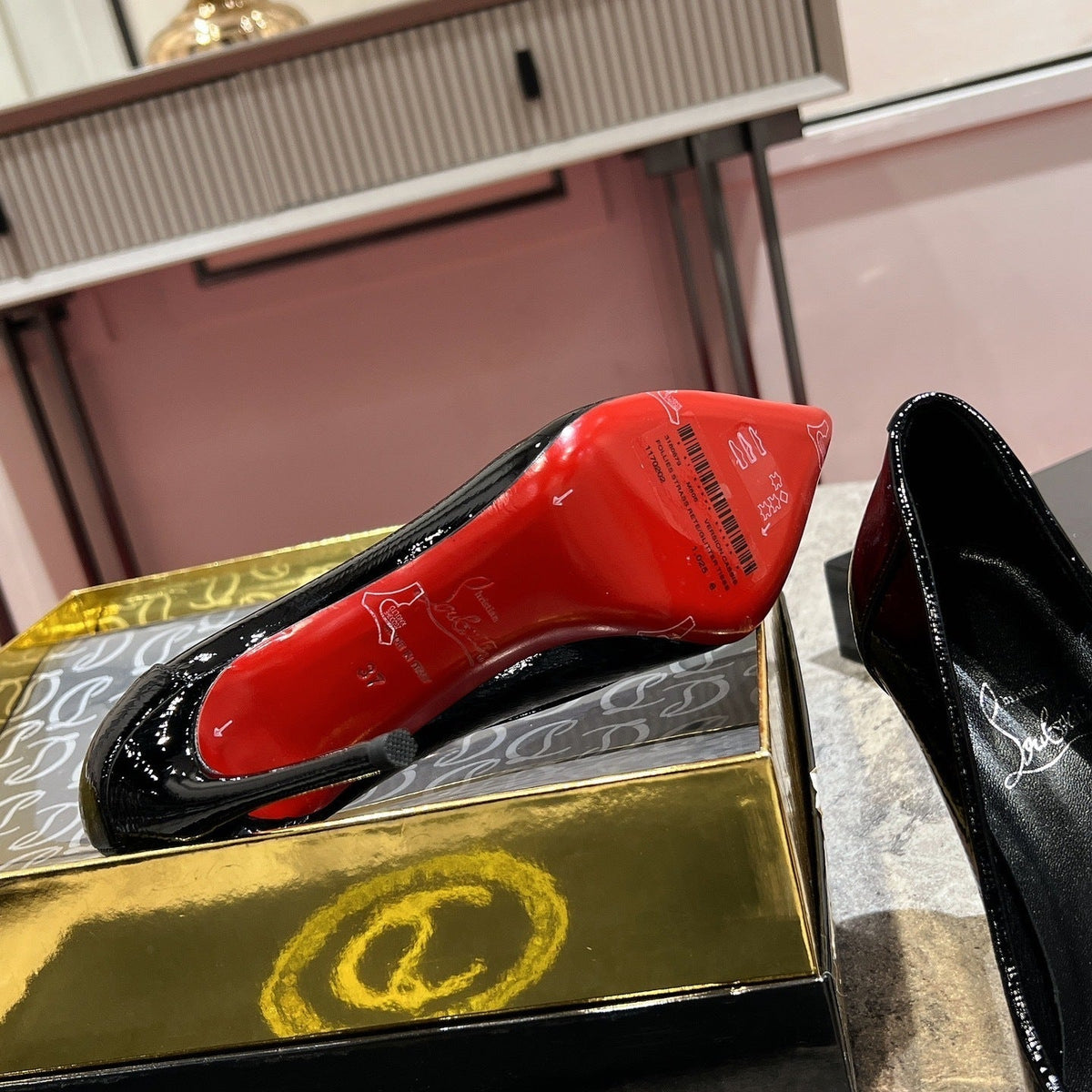 Chloe’s Picks - Premium Luxury Goods and Accessories - AFFORDABLE LUXURY HEELS - 8182
