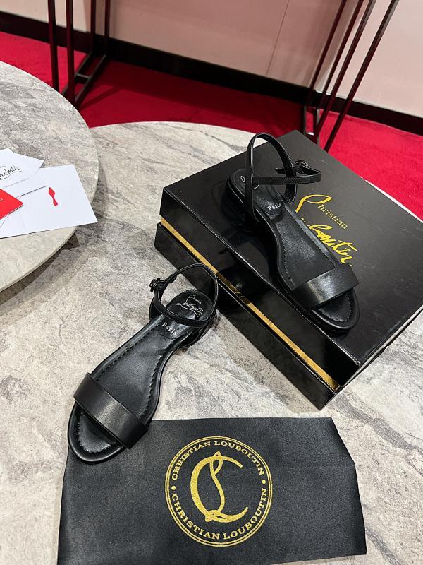 Chloe’s Picks - High-Quality Designer Products for You - AFFORDABLE LUXURY HEELS - 8119