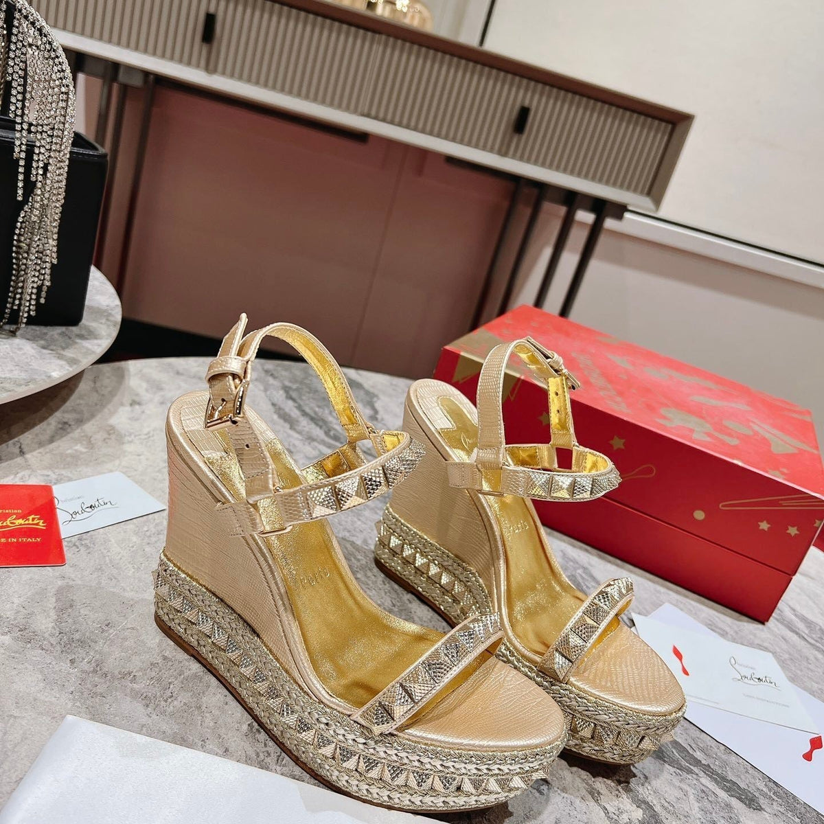 Chloe’s Picks - Premium Luxury Goods and Accessories - AFFORDABLE LUXURY HEELS - 8318