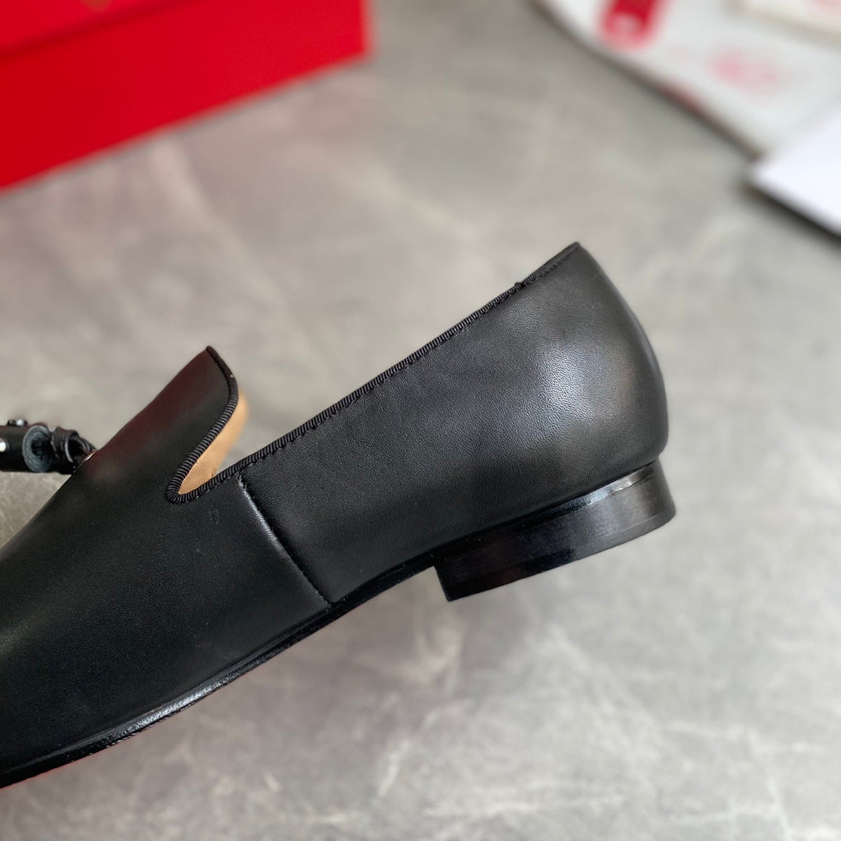 Chloe’s Picks - High-Quality Designer Products for You - AFFORDABLE LUXURY HEELS - 8259
