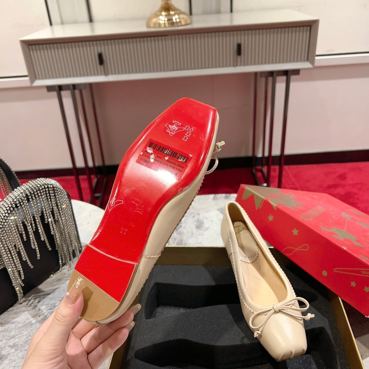 Chloe’s Picks - High-Quality Designer Products for You - AFFORDABLE LUXURY HEELS - 8231