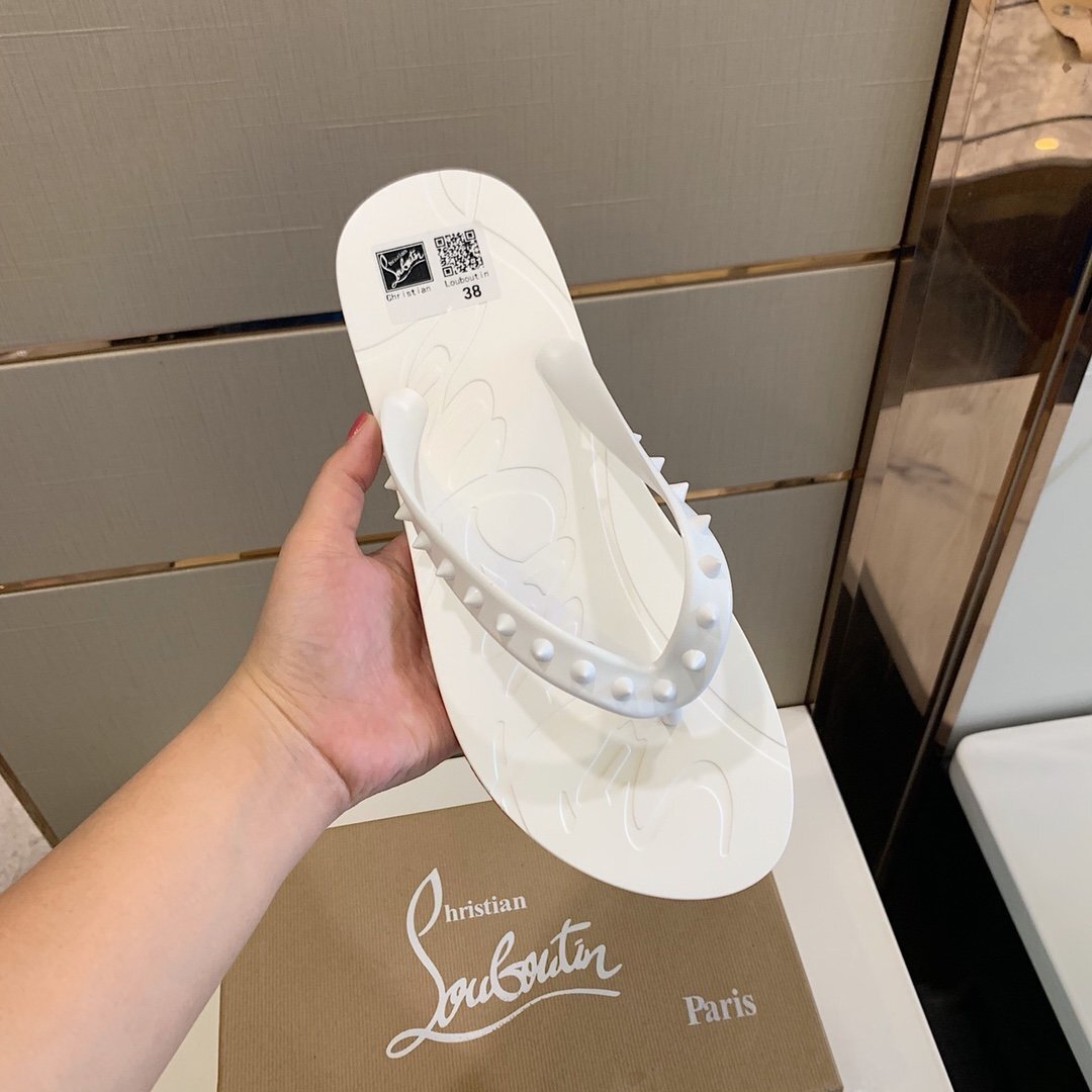 Chloe’s Picks - Premium Luxury Goods and Accessories - AFFORDABLE LUXURY HEELS - 7910