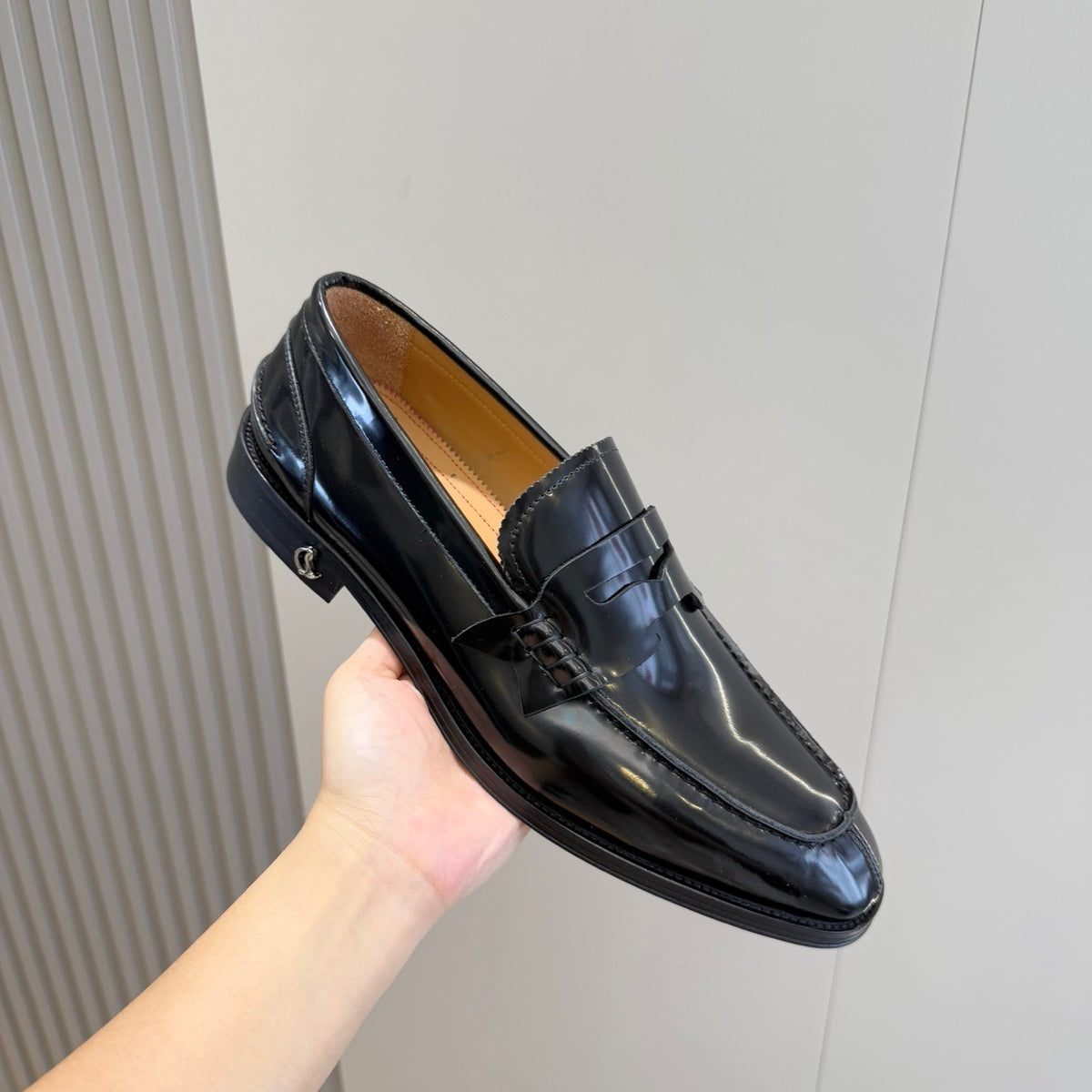 Chloe’s Picks - Premium Luxury Goods and Accessories - AFFORDABLE LUXURY HEELS - 8278