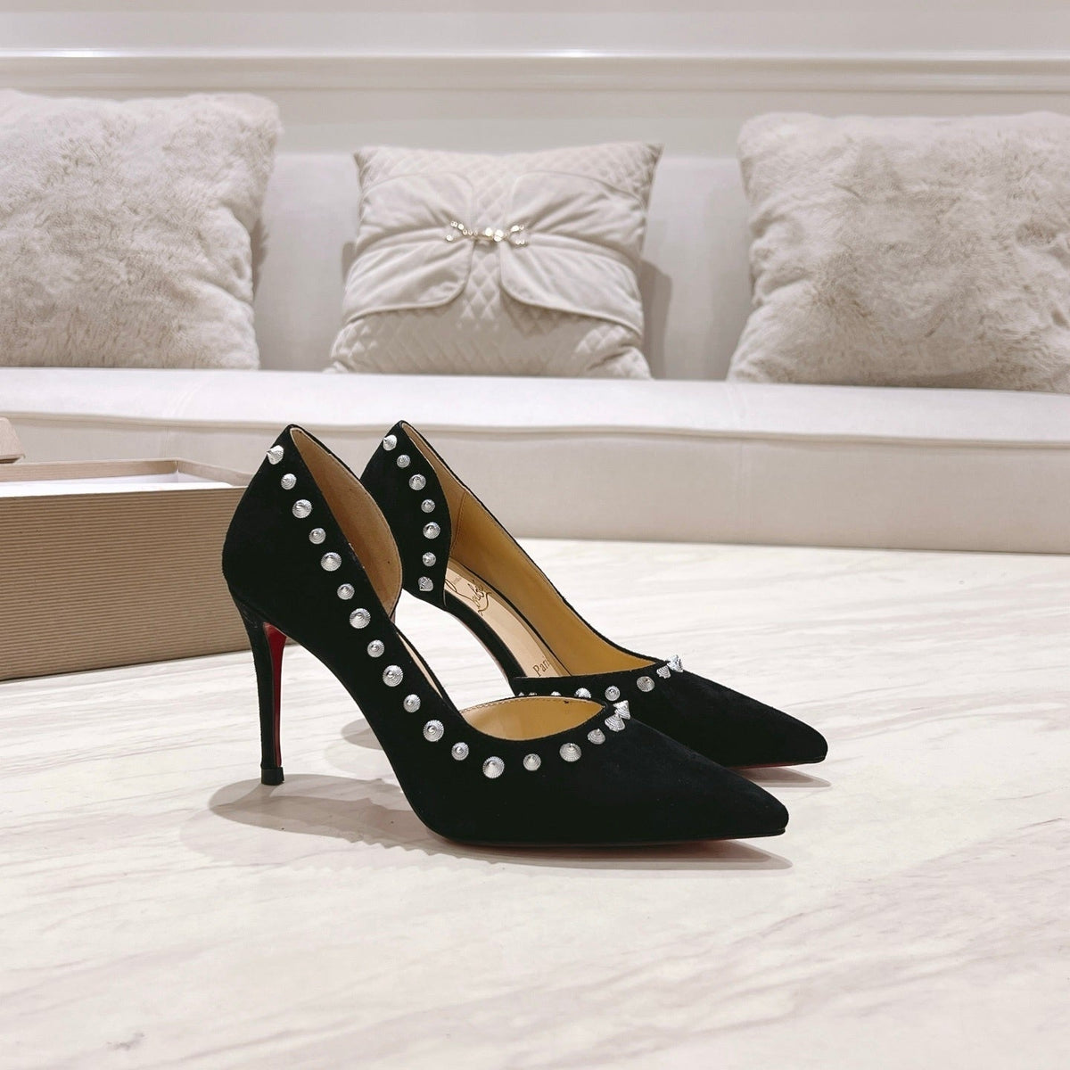 Chloe’s Picks - High-Quality Designer Products for You - AFFORDABLE LUXURY HEELS - 8211