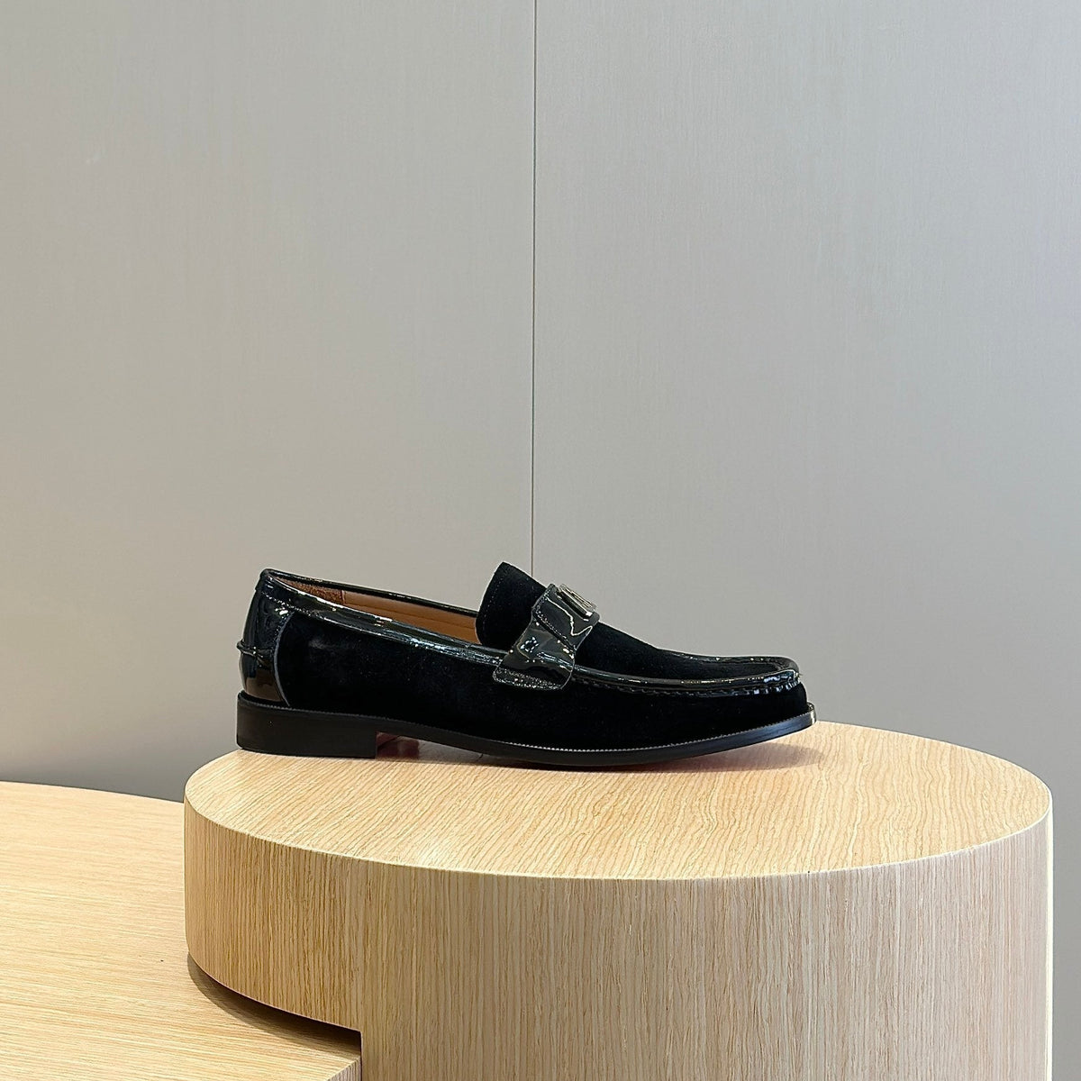 Chloe’s Picks - Premium Luxury Goods and Accessories - AFFORDABLE LUXURY HEELS - 8050