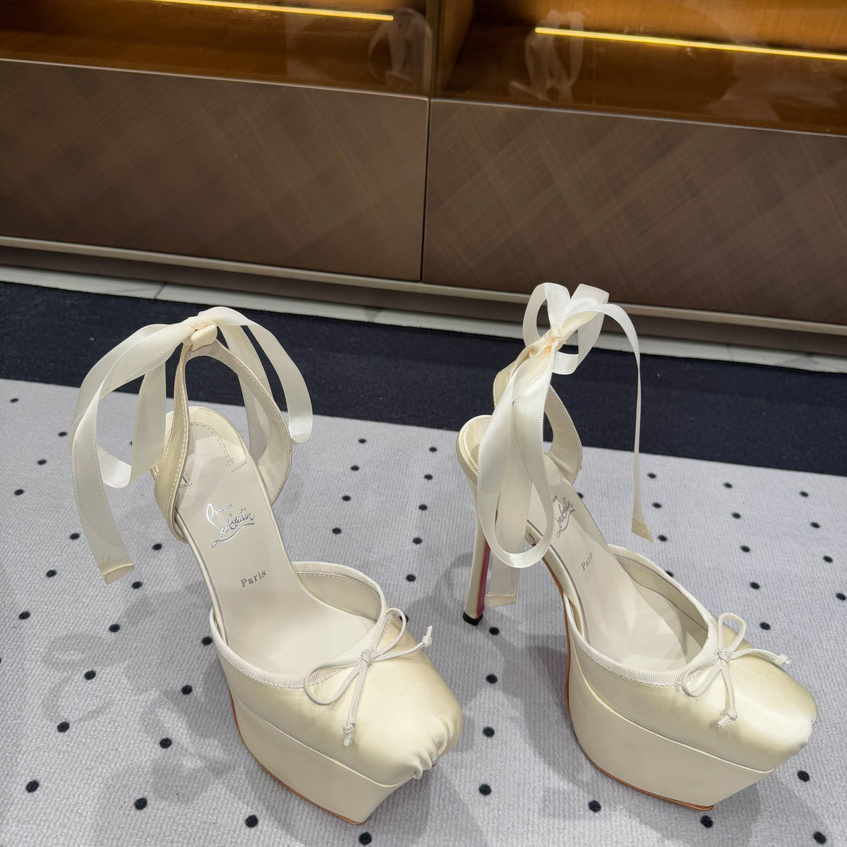 Chloe’s Picks - High-Quality Designer Products for You - AFFORDABLE LUXURY HEELS - 8223