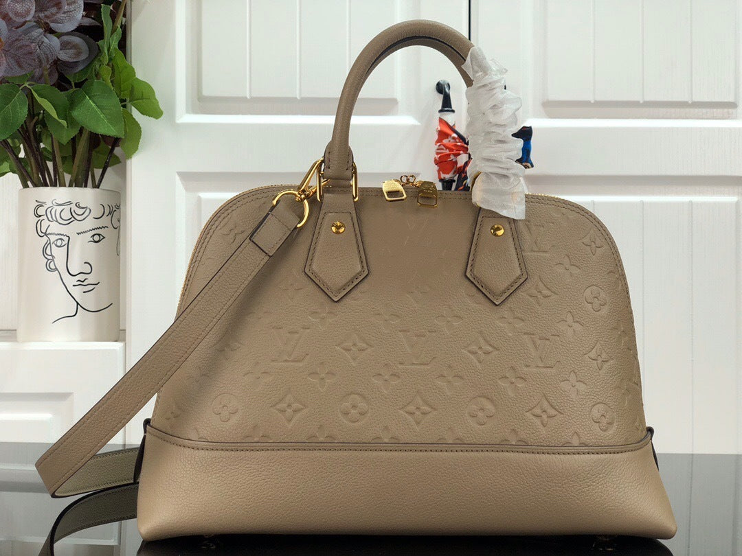 Chloe’s Picks - DESIGNER BAGS FOR WOMEN - AFFORDABLE LUXURY BAGS - 4260