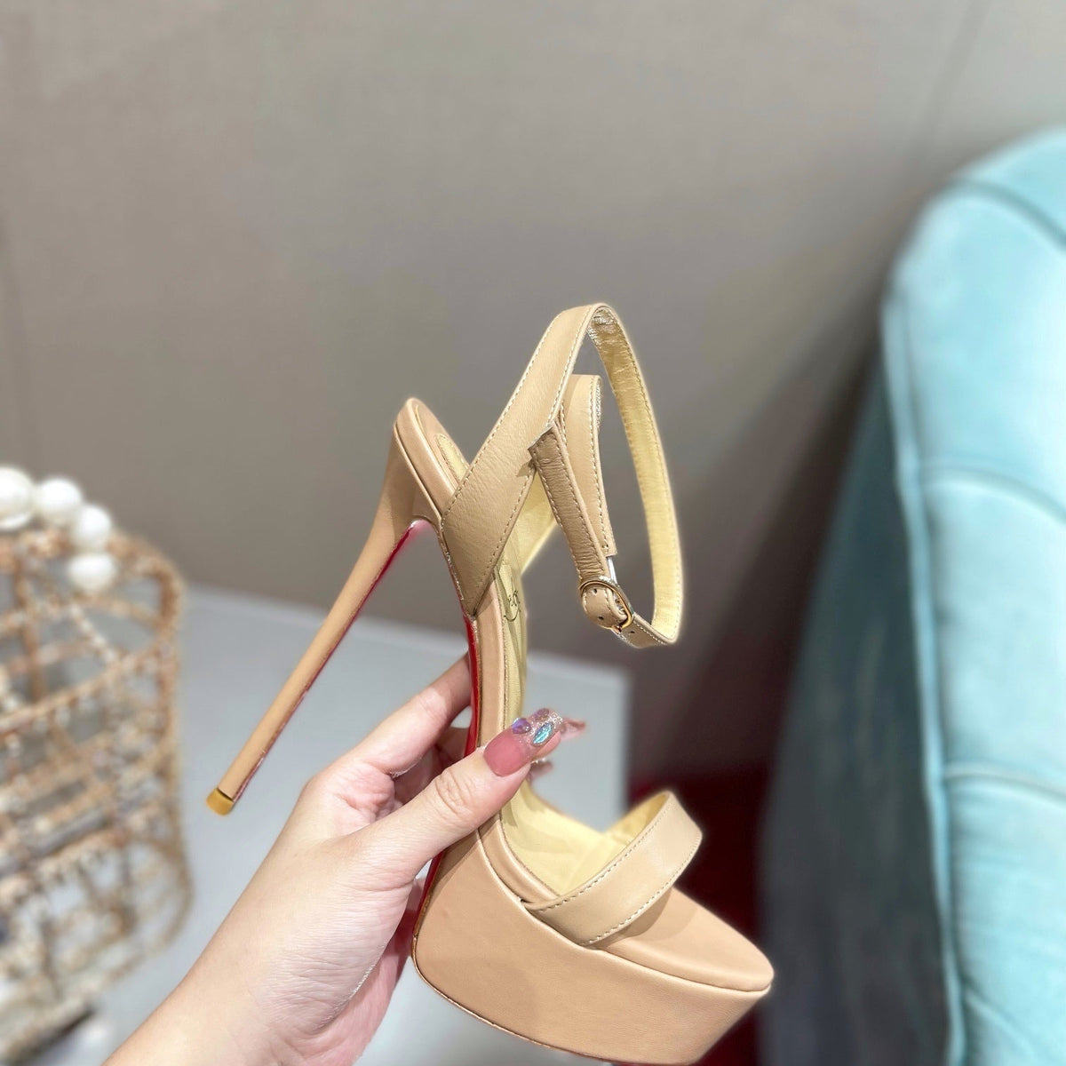 Chloe’s Picks - High-Quality Designer Products for You - AFFORDABLE LUXURY HEELS - 7959