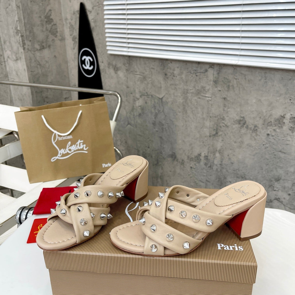 Chloe’s Picks - High-Quality Designer Products for You - AFFORDABLE LUXURY HEELS - 8003
