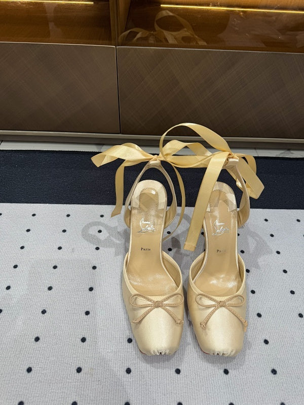 Chloe’s Picks - Premium Luxury Goods and Accessories - AFFORDABLE LUXURY HEELS - 8214