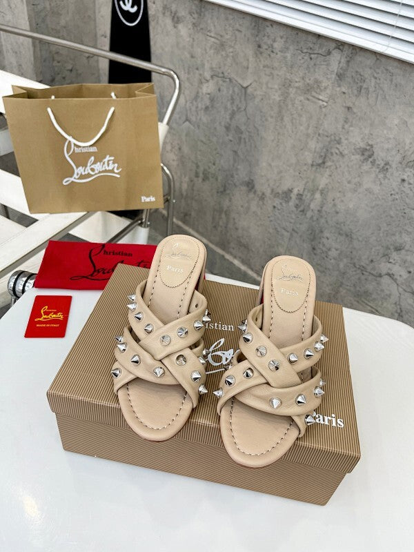 Chloe’s Picks - High-Quality Designer Products for You - AFFORDABLE LUXURY HEELS - 8003