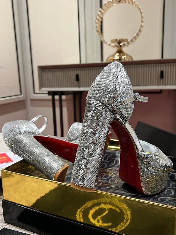 Chloe’s Picks - High-Quality Designer Products for You - AFFORDABLE LUXURY HEELS - 8235